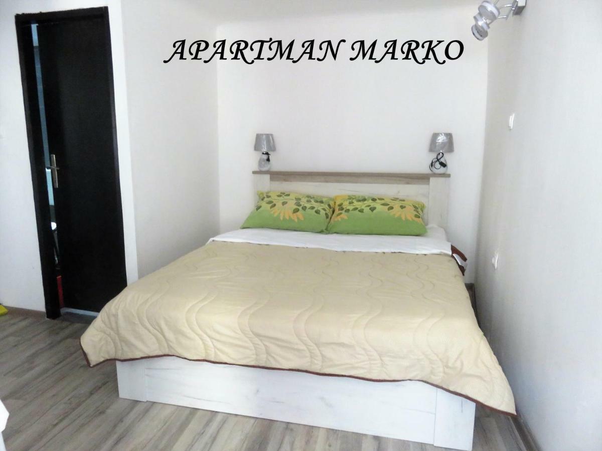 Apartament Cres Exterior photo
